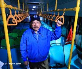 Entrega de 250 buses provenientes de China a transportistas de Managua y Ciudad Sandino