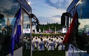 Entrega de 250 buses provenientes de China a transportistas de Managua y Ciudad Sandino