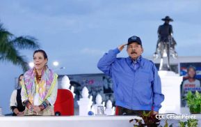 Entrega de 250 buses provenientes de China a transportistas de Managua y Ciudad Sandino