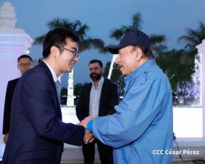 Entrega de 250 buses provenientes de China a transportistas de Managua y Ciudad Sandino