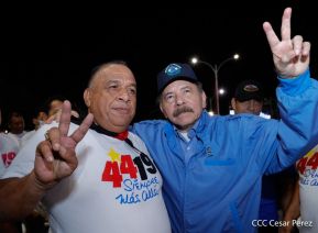 Entrega de 250 buses provenientes de China a transportistas de Managua y Ciudad Sandino