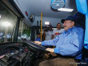 Entrega de 250 buses provenientes de China a transportistas de Managua y Ciudad Sandino