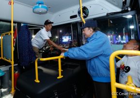 Entrega de 250 buses provenientes de China a transportistas de Managua y Ciudad Sandino