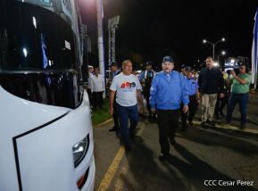 Entrega de 250 buses provenientes de China a transportistas de Managua y Ciudad Sandino