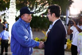 Entrega de 250 buses provenientes de China a transportistas de Managua y Ciudad Sandino