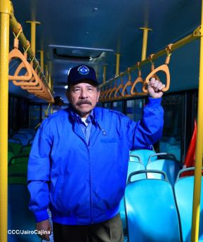 Entrega de 250 buses provenientes de China a transportistas de Managua y Ciudad Sandino