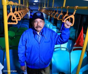 Entrega de 250 buses provenientes de China a transportistas de Managua y Ciudad Sandino