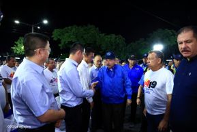 Entrega de 250 buses provenientes de China a transportistas de Managua y Ciudad Sandino