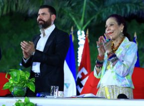 Entrega de 250 buses provenientes de China a transportistas de Managua y Ciudad Sandino