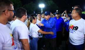 Entrega de 250 buses provenientes de China a transportistas de Managua y Ciudad Sandino