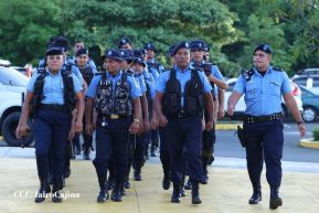 Carín León en concierto en el Estadio Soberanía