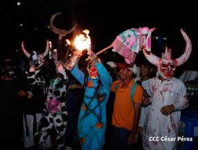 Así fueron recorridas las calles de Masaya por el tradicional desfile de los Agüizotes
