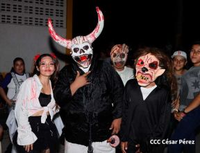Así fueron recorridas las calles de Masaya por el tradicional desfile de los Agüizotes