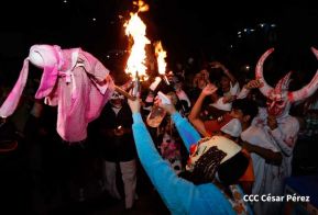 Así fueron recorridas las calles de Masaya por el tradicional desfile de los Agüizotes