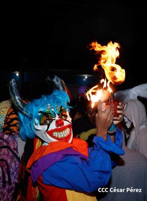 Así fueron recorridas las calles de Masaya por el tradicional desfile de los Agüizotes