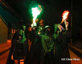 Así fueron recorridas las calles de Masaya por el tradicional desfile de los Agüizotes