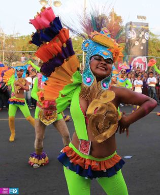 Alcaldía de Managua premia a mejores comparsas del carnaval