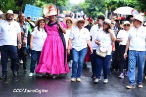 Torovenado de Monimbó en Masaya