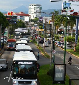 Nicaragua recibe nueva flota de 250 buses procedentes de la República Popular China