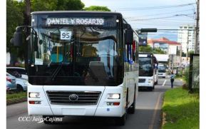 Nicaragua recibe nueva flota de 250 buses procedentes de la República Popular China