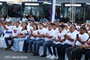 Entrega de 250 autobuses de China a cooperativas de transporte de Managua