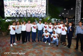 Entrega de 250 autobuses de China a cooperativas de transporte de Managua