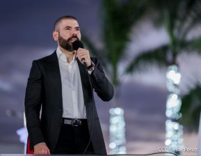 Entrega de 250 autobuses de China a cooperativas de transporte de Managua