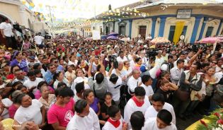 Miles de boaqueños recibieron al cardenal Leopoldo José Brenes