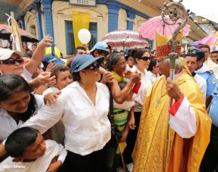 Miles de boaqueños recibieron al cardenal Leopoldo José Brenes