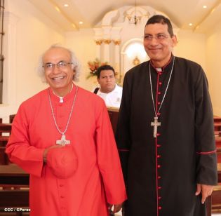 Miles de boaqueños recibieron al cardenal Leopoldo José Brenes