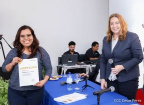 Comunicadores de la Agencia Sputnik con  Medios del Poder Ciudadano