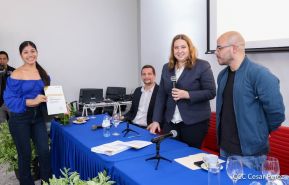 Comunicadores de la Agencia Sputnik con  Medios del Poder Ciudadano