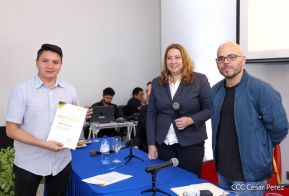 Comunicadores de la Agencia Sputnik con  Medios del Poder Ciudadano