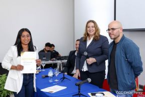 Comunicadores de la Agencia Sputnik con  Medios del Poder Ciudadano