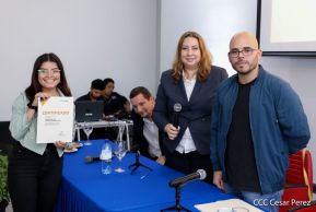 Comunicadores de la Agencia Sputnik con  Medios del Poder Ciudadano