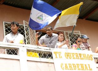 Miles de boaqueños recibieron al cardenal Leopoldo José Brenes