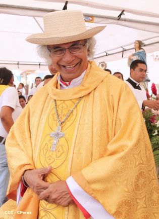 Miles de boaqueños recibieron al cardenal Leopoldo José Brenes