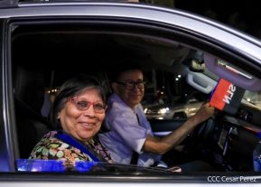 Conozca los altares en honor a la Purísima en la Avenida de Bolívar a Chávez