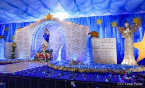 Conozca los altares en honor a la Purísima en la Avenida de Bolívar a Chávez