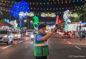 Conozca los altares en honor a la Purísima en la Avenida de Bolívar a Chávez