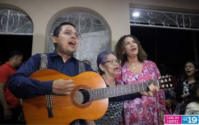 ¿Quién causa tanta alegría? ¡La Concepción de María!