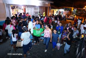 ¿Quién causa tanta alegría? ¡La Concepción de María!