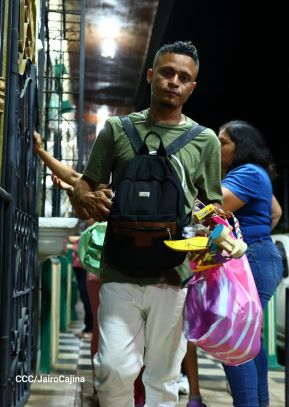 ¿Quién causa tanta alegría? ¡La Concepción de María!