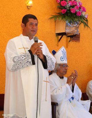 Cardenal Brenes oficia misa en honor a María Auxiliadora