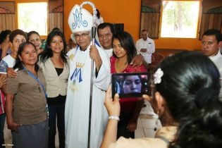 Cardenal Brenes oficia misa en honor a María Auxiliadora