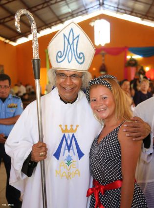 Cardenal Brenes oficia misa en honor a María Auxiliadora