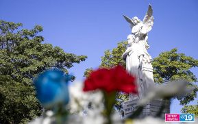 Rubén Darío:  157 Años de Gloria, de Victorias...!