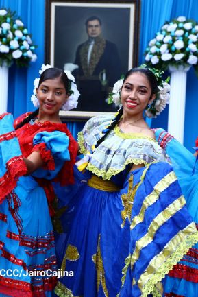 Rubén Darío:  157 Años de Gloria, de Victorias...!