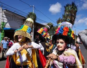 Tope de Santos en Diriamba: Cultura, Historia y Fe