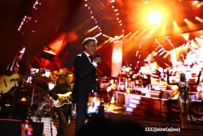 Concierto de Luis Miguel en el Estadio Nacional Soberanía de Managua
